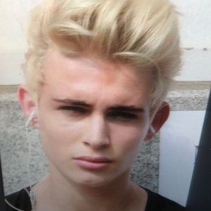 Meet your Posher, Gayle